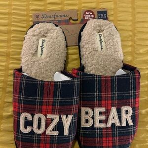 BRAND NEW Unisex Plaid Slippers